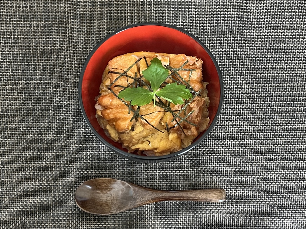 「カーネルクリスピー」でつくる親子丼
